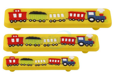 Maniglia acrilica di tirata del Governo di Antivari del treno del metallo dell'hardware 128mm cc di giallo dell'angolo su ordinazione dei bambini